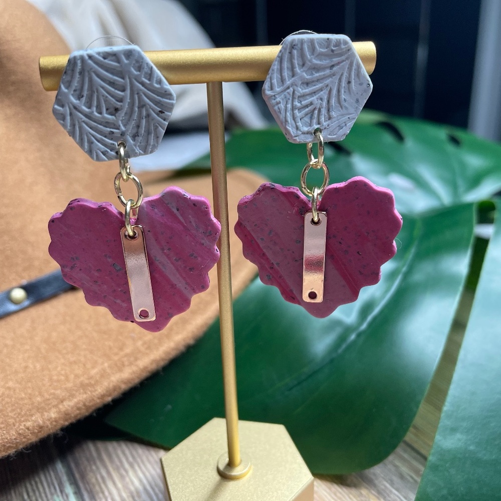 Strawberry Love Stud Heart Earrings